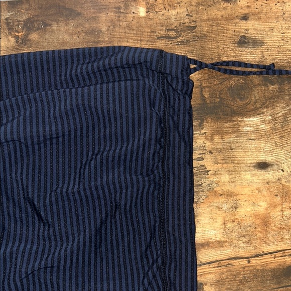 Athleta Women's Black and Blue Striped Tank Top Size small EUC - Picture 3 of 5